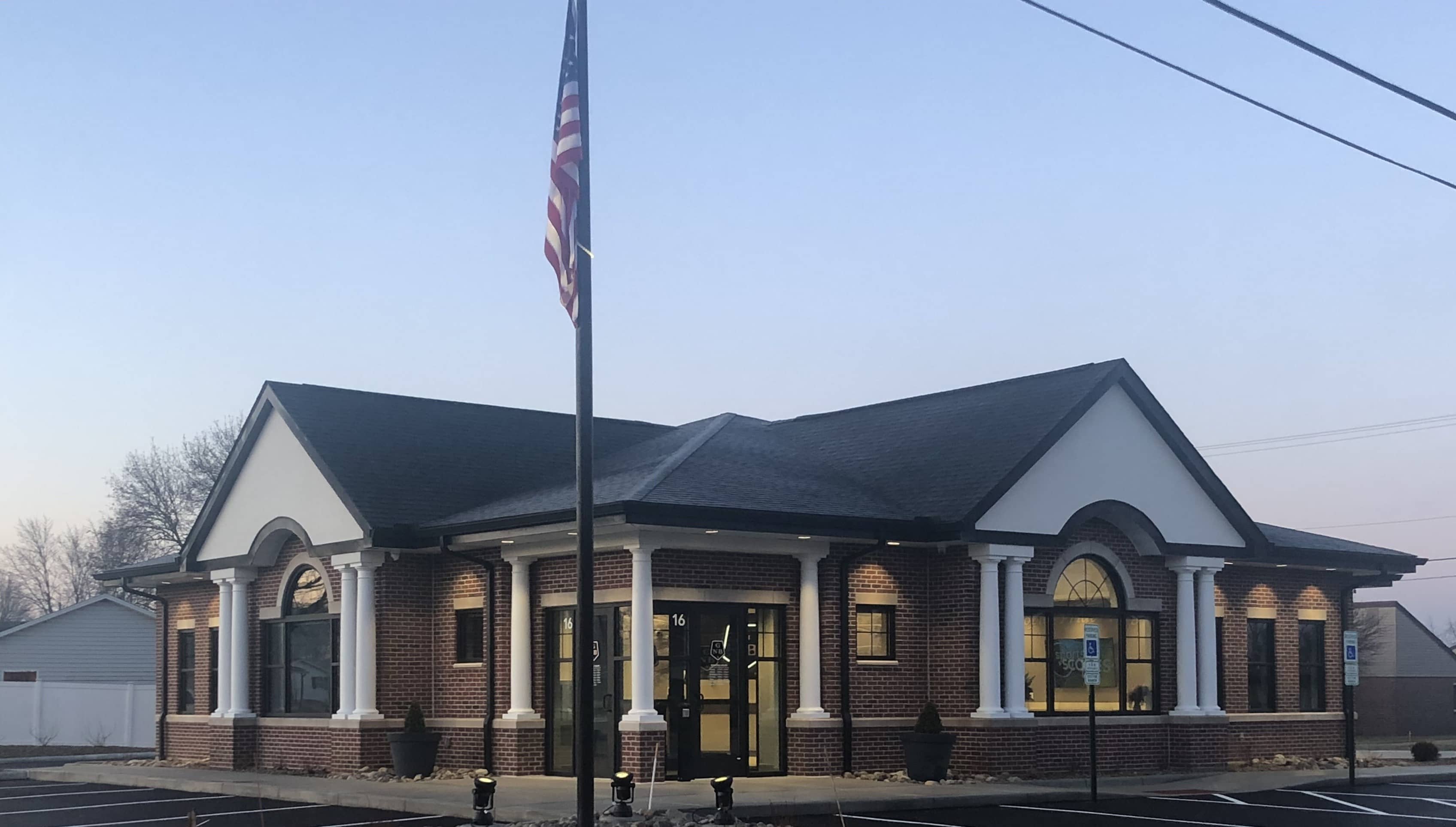 Exterior of the Versailles Banking Center