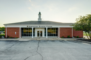 Exterior of the Northtown Banking Center